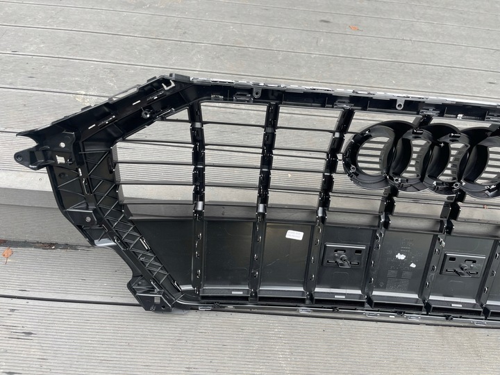 фото №11, Решётка радиатора решётка audi q3 83a 83a853651e