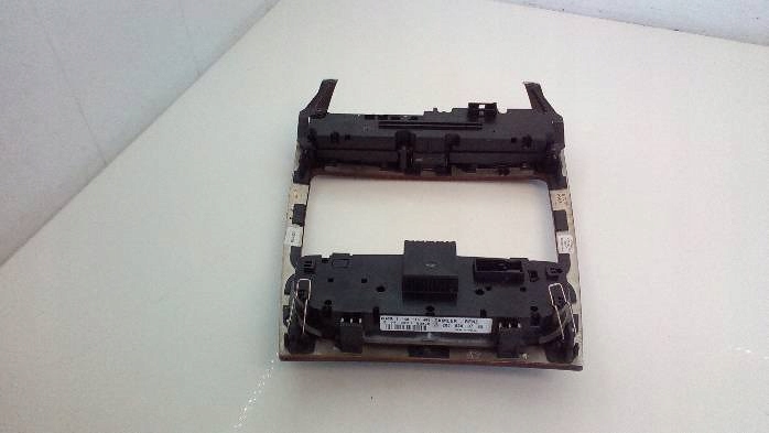 фото №8, Панель переключателей рамка mercedes w203 2038300785