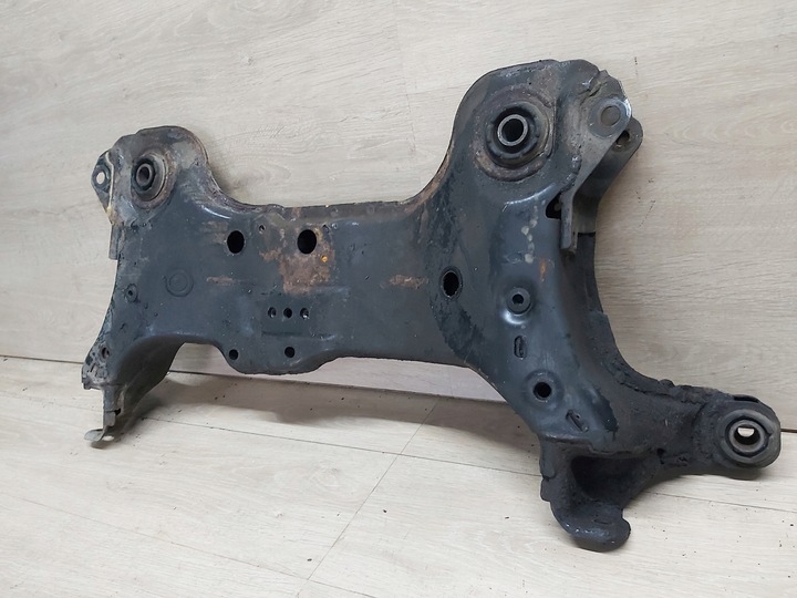 фото №5, Toyota avensis t22 1,8 vvti підрамник підвішування перед балка траверса колиска