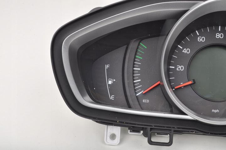 фото №9, Volvo v40 ii 2.0 t2 спидометр приборы 31412875