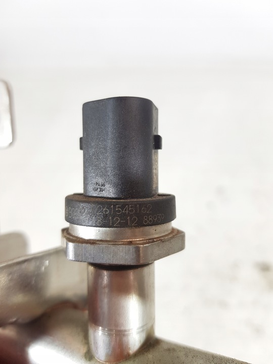 фото №8, Планка вприскувальний h4p3-9g774-bb jaguar e-pace land rover 2.0t pt204