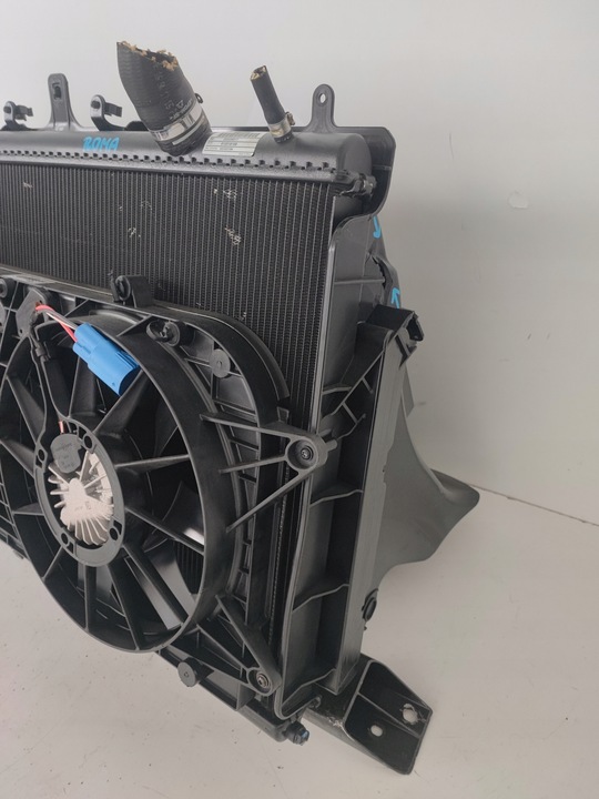 фото №11, Радиатор балка ferrari roma f169