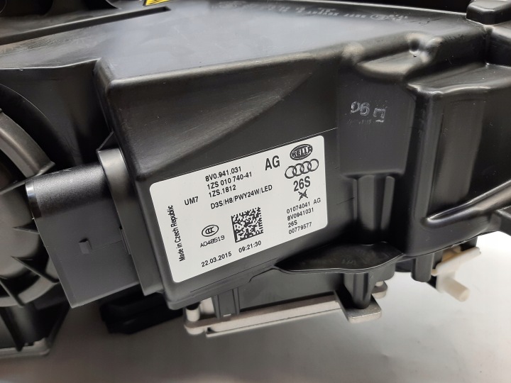 фото №10, Audi a3 s3 фара передняя led ксенон новый комплект 8v0941032 8v0941031