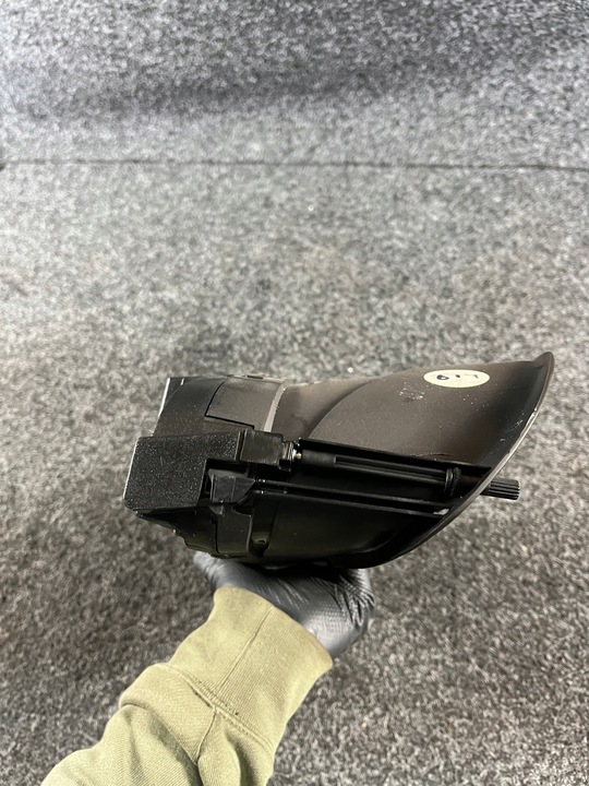 фото №11, Mercedes w203 2.2 cdi спидометр приборы a2035403911