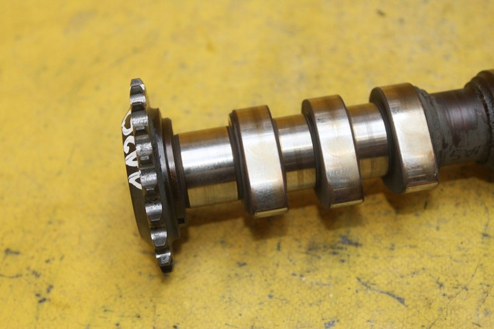 фото №6, Вал розподільний вал лівий всмоктуючий a6 c5 fl 2.4b 07881l