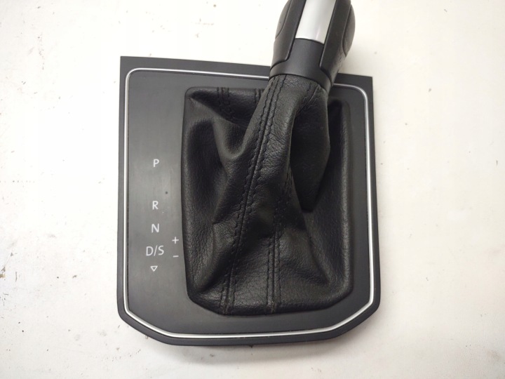 фото №12, Ручка чехол рамка dsg 5tb713203g vw touran ii 5t кожа оригинал
