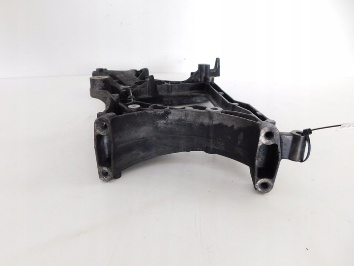 фото №5, Mercedes e-klasa w212 2.2 cdi лапи двигуна