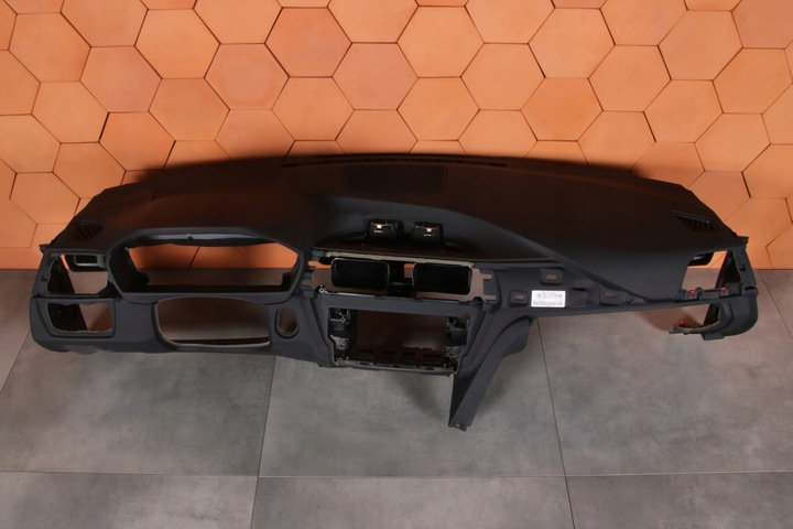 фото №8, Bmw f30 f31 f32 f33 f34 f36 m3 f80 m4 f82 панель раздаточная консоль чёрная