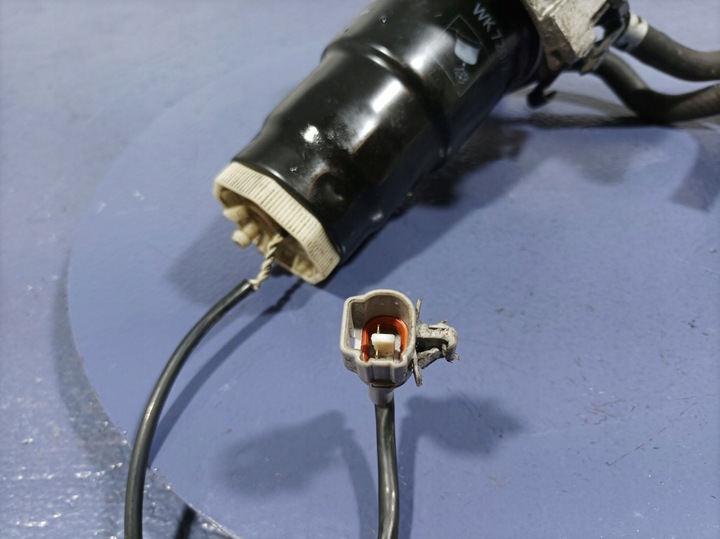 фото №8, Toyota urban cruiser 1.4 d4d 90 km основа помпа фільтра пального