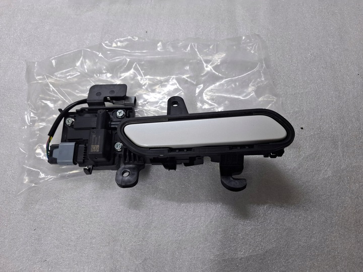 фото №1, Kia ev6 ручка дверь правые зад задняя 83660-cv020