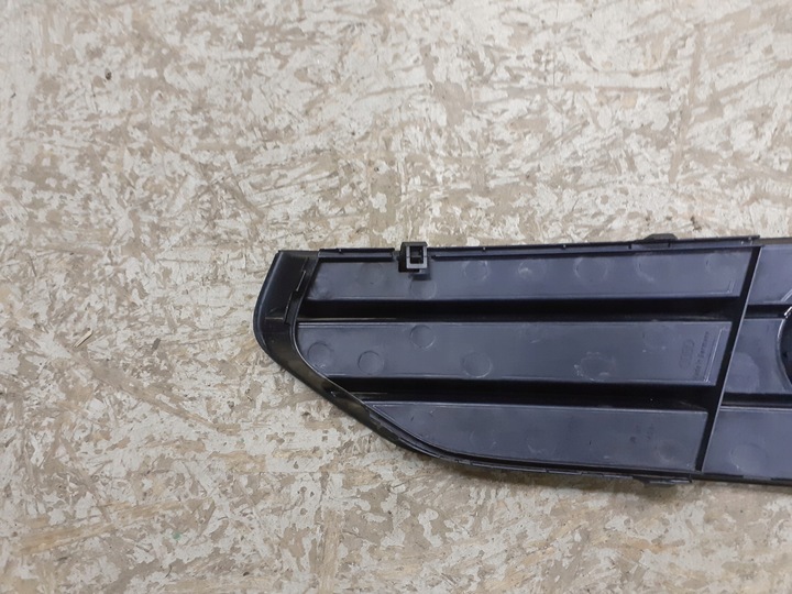 фото №6, Решётка бампера правая audi a4 b8 8k0 allroad 8k0807682h