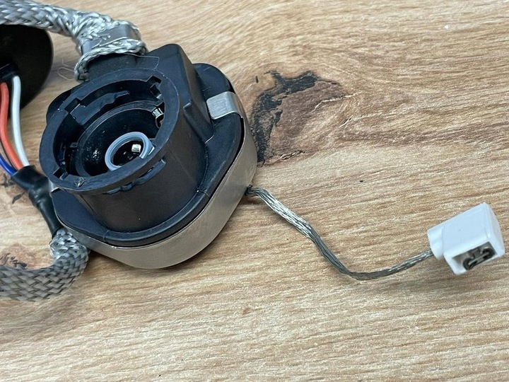 фото №8, Кабель шланг ксенон ксенон зажигатель d2s d2r преобразователя модуля 8301c464