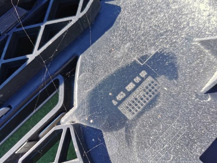 фото №13, Mercedes g класс w463 18- бампер перед переднее решётка радиатора решётка a4638880400