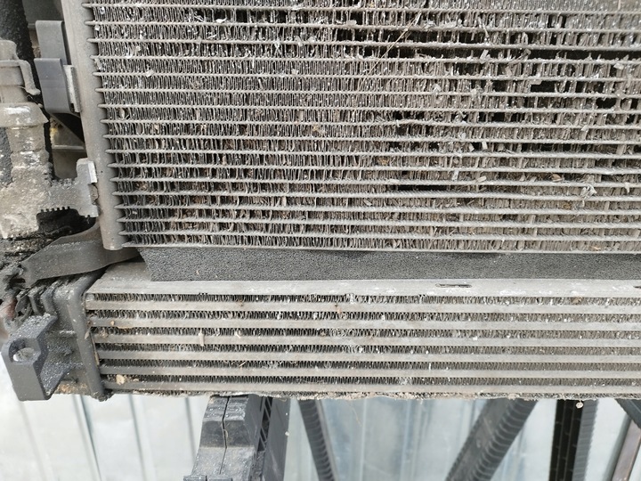 фото №8, Pas переднє радіатор renault megane 3 iii hb 1.5 dci k9k832 механічна коробка передач 08-2012