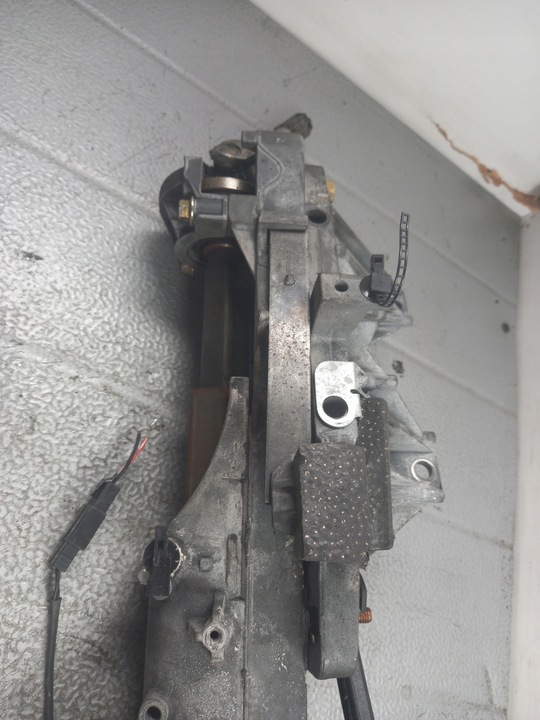 фото №8, Колонка рулевая ford mondeo mk2 97r