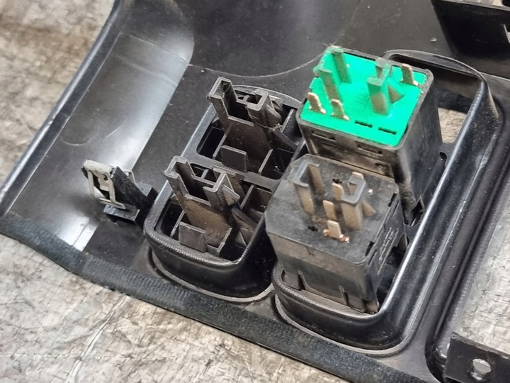 фото №16, Накладка панелі розподільчої капот рамка saab 95 9-5 i