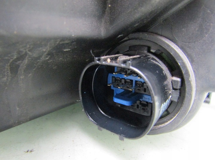 фото №9, Rio iv рестайлинг 20r лампа левая передняя левый перед 92101-h8