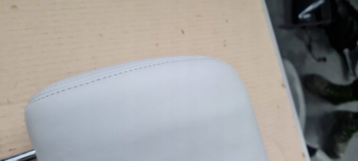 фото №7, A6 c7 eg рестайлінг підголівник сидіння лівий праві срібний місяць шкіра 4g8881901ad