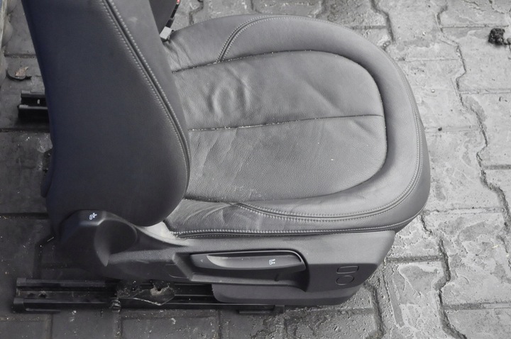 фото №9, Bmw 2 f46 gran tourer сидіння шкіряні + диван 2 3 ряд + обшивки ні підігрів
