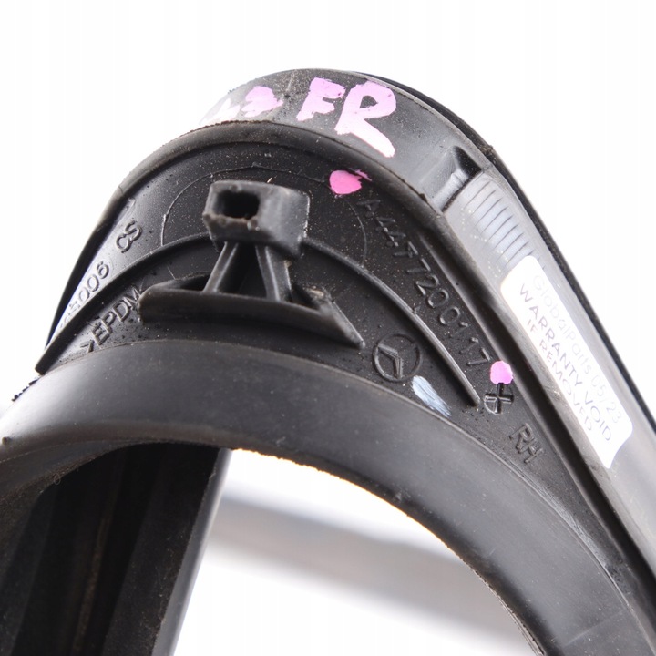 фото №12, Mercedes vito w447 прокладка стёкла передних правых дверь a4477200117