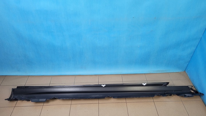 фото №12, Mercedes w205 c220 планка накладка порогова ліва a2056902540