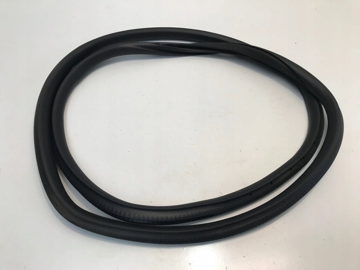 фото №1, Mercedes gla h247 2022 прокладка дверь зад задняя