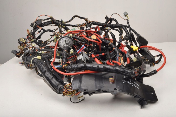 фото №9, Aston martin db9 жгут проводки интерьера 4g43-14a005-ad