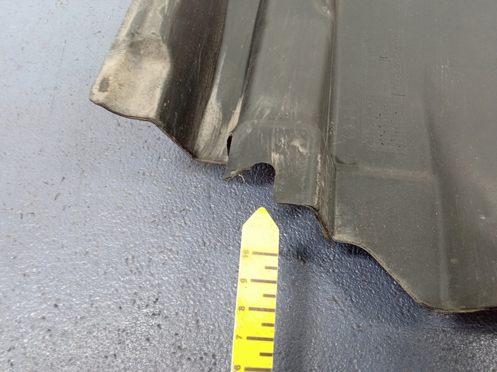 фото №4, Audi a4 b9 захист шасі права 8w0825216f