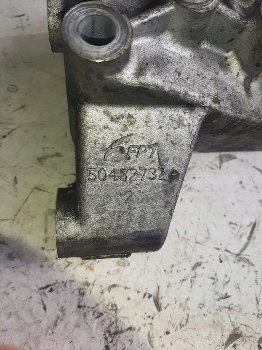 фото №3, Лапи кронштейн двигуна iveco daily 3.0