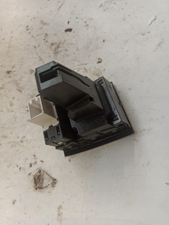 фото №10, Volkswagen passat b7 usa часы панели распределительной 561919204b