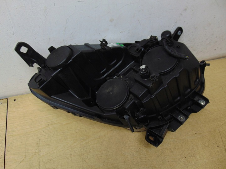 фото №11, Лампа левая перед fiat doblo ii 51810672 европа