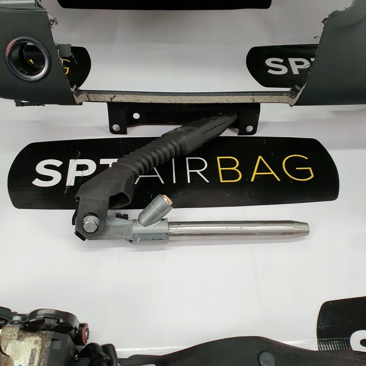 фото №6, Kadjar панель консоль подушки ремни подушка безопасности