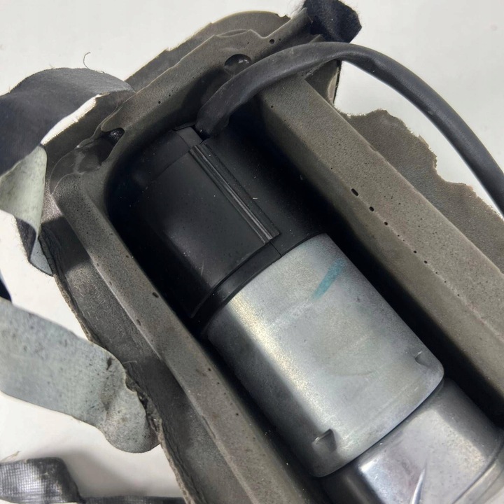 фото №8, Audi tt cabrio насос крыша оригинальный номер dai1-110913