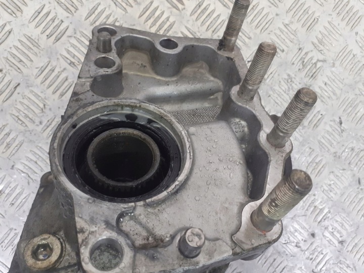 фото №7, Редуктор коробки кпп / коробка передач toyota rav-4 iii 2.2 d4d w82