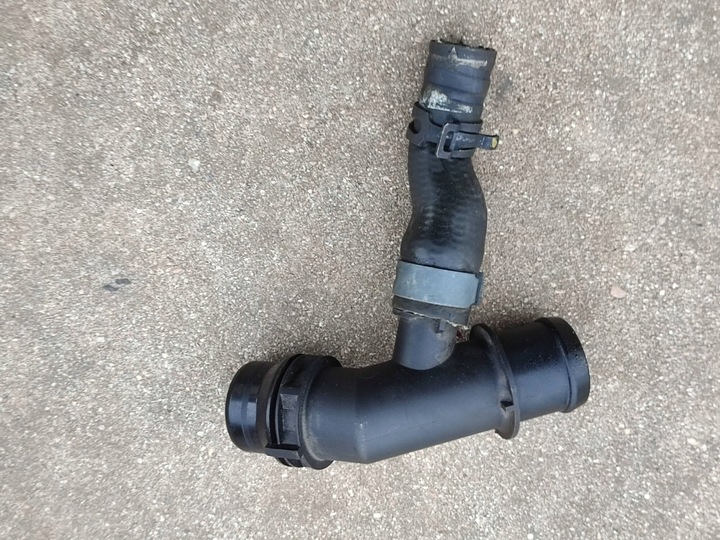 фото №8, Штуцер шланг шланг води 2.0 tdi audi a4 b9 8w 2017