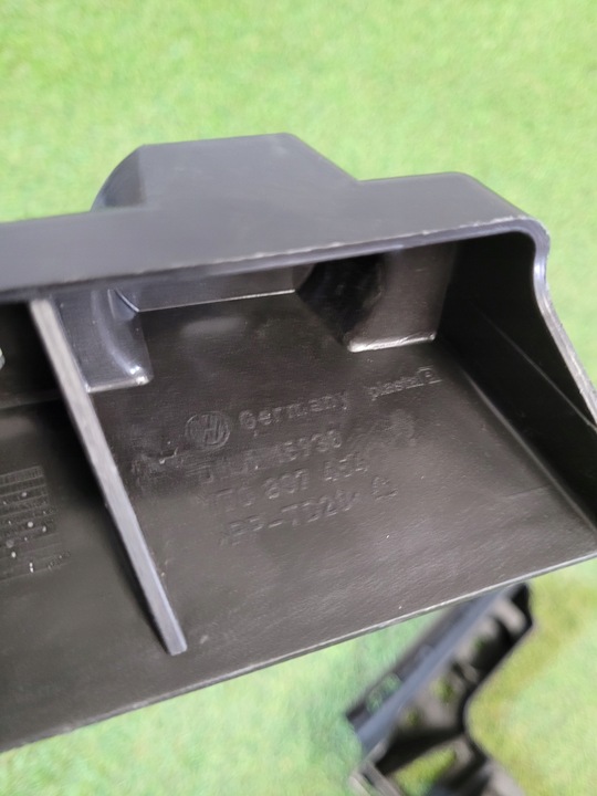 фото №7, Vw touran 1t0 ковзун бампера лівий зад 1t0807453