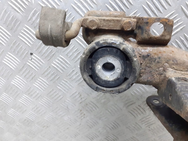 фото №6, Підрамник траверса зад audi a4 b7