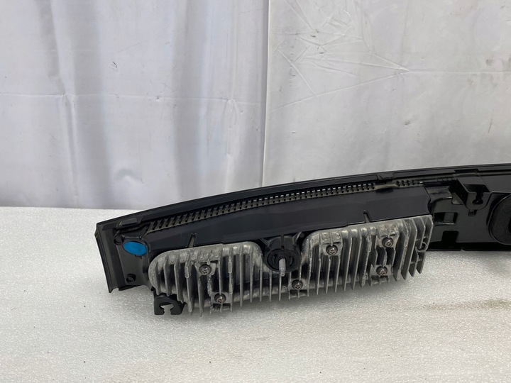 фото №11, Лампа накладка led кришки багажника зад range rover l460 22-