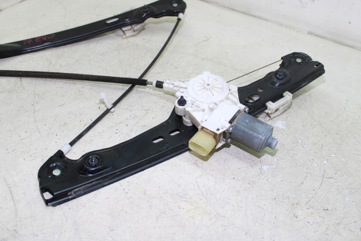 фото №6, Склопідйомник правий перед 7060266 bmw e90 e91 08r