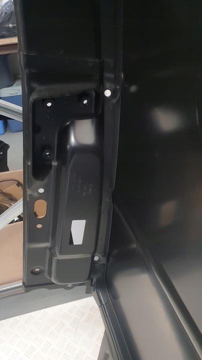 фото №10, Vw volkswagen caddy 2k7 крило задній лівий обшивка ліві задні 2k7809603d