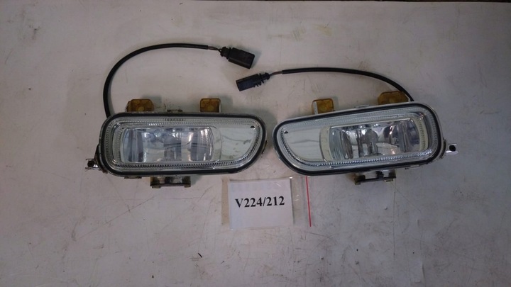 фото №1, Лампа ліва права галоген протитуманна mb mercedes actros axor mp2