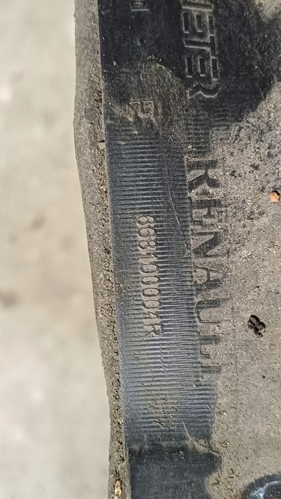 фото №6, Renault megane iii панель под лобовым стеклом нижняя 668100004r