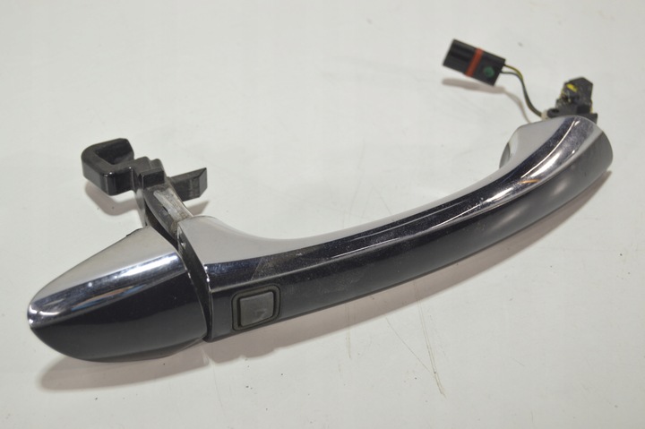 фото №1, Ручка правая наружная keyless go mercedes cls w219 c197