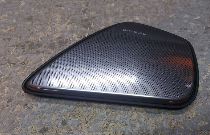 фото №1, Audi a8 d4 4h накладка решітка динаміка ліва b&o