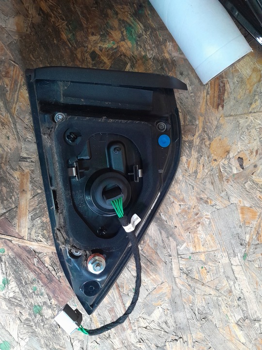 фото №7, Maserati levante trofeo рестайлінг лампи зад kpl dark європа