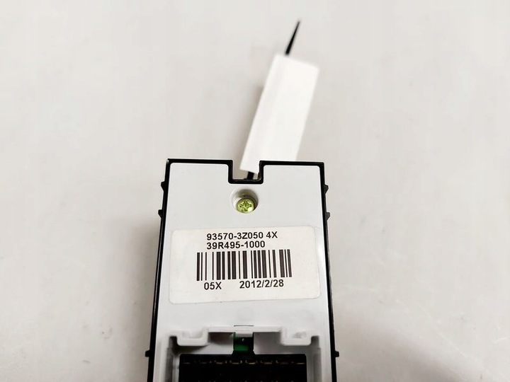 фото №7, Hyundai i40 переключатель стёкла кнопки панель