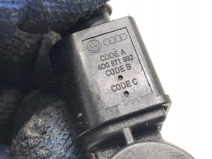 фото №3, Регулятор тиску пального vw golf vii 4d0971992 1.6 105km клапан