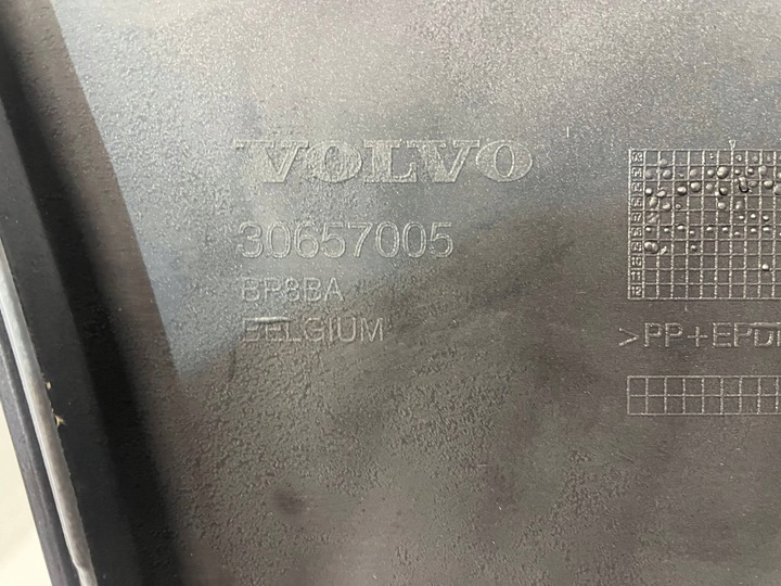 фото №14, Volvo s40 бампер 04 - 07 колір 462