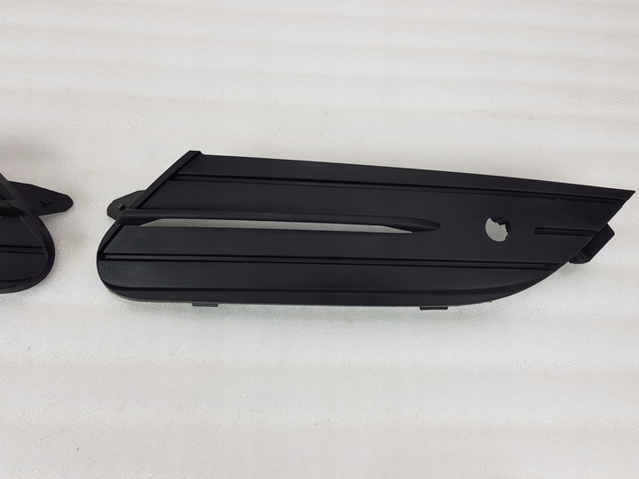 фото №3, Escpace v 5 заглушка решітка бампера права ліва