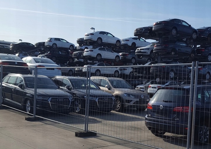 фото №5, Боковина дверь vw tiguan 5na867212g